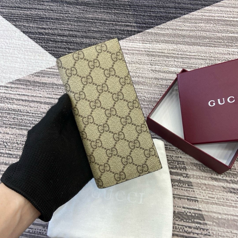 G*u*i wallets & purse
